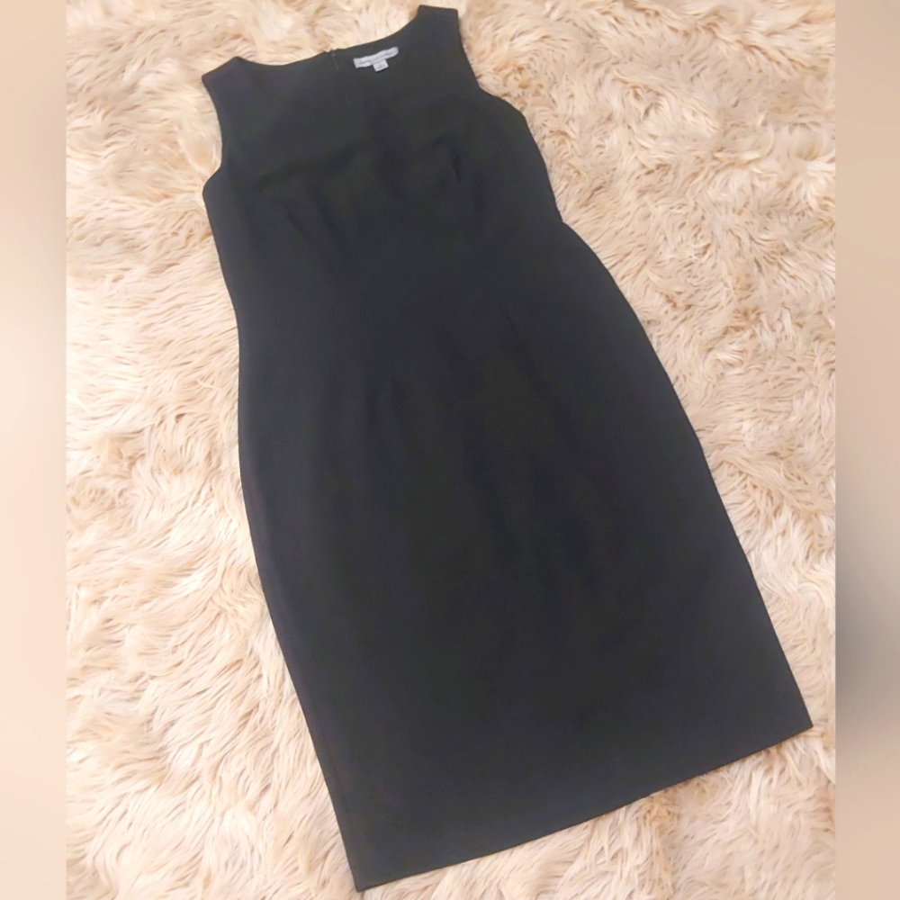 Black Sleeveless Sheath Dress Size 8